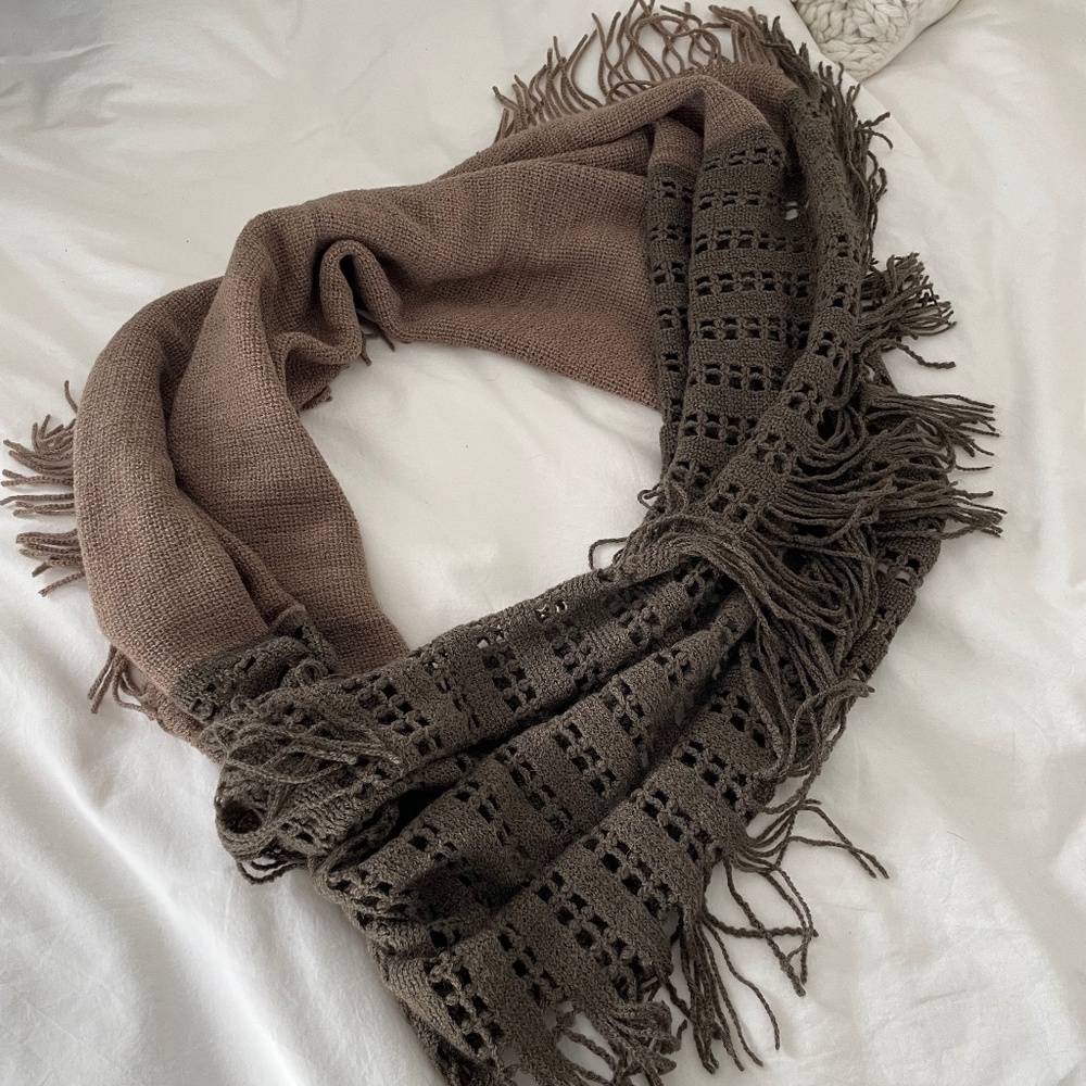 Soft infinity scarf